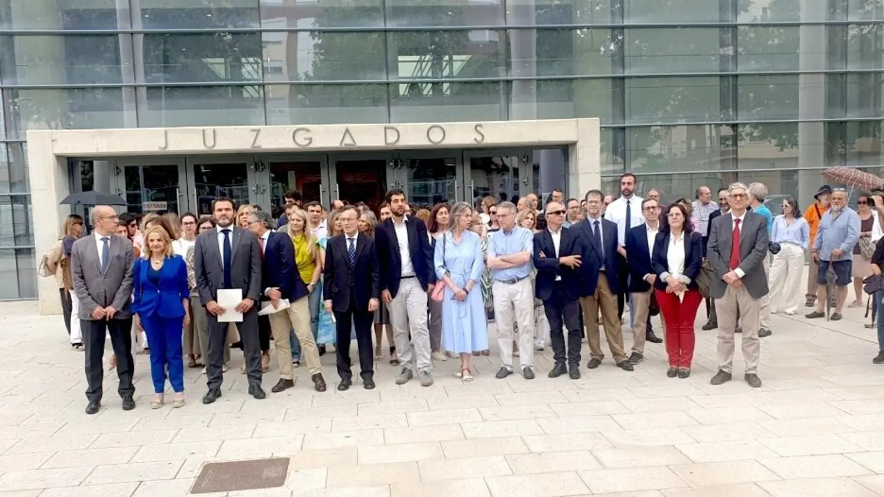 Jueces y fiscales de Castilla-La Mancha rechazan la "injerencia" en su independencia