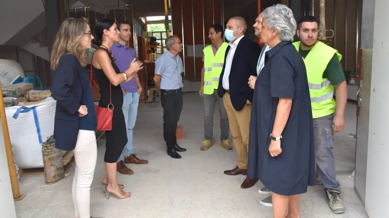 Visita a las obras del edificio sociosanitario de Villanueva de la Jara (Cuenca)