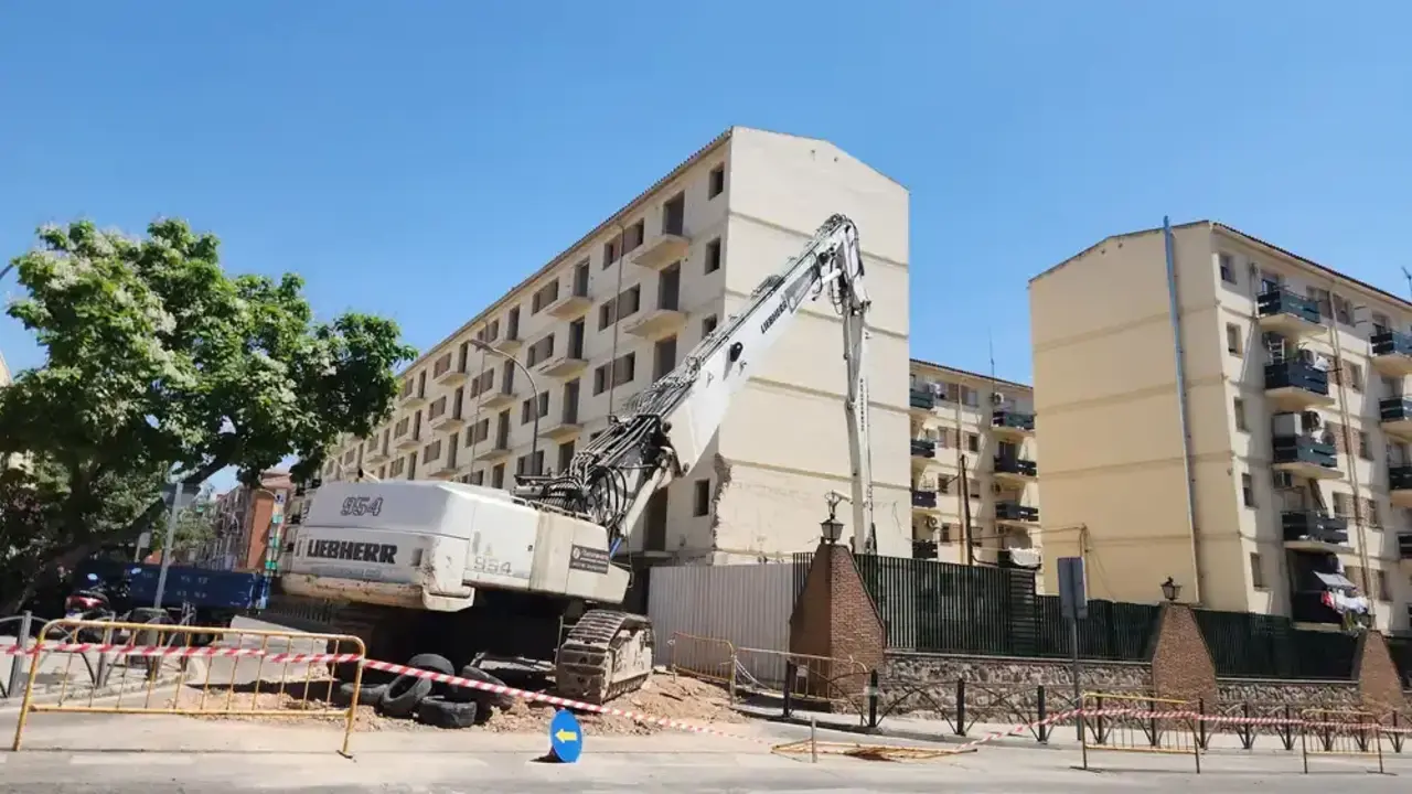Imagen de las obras de rehabilitación del cuartel de la Guardia Civil en Toledo - Fotografía: La Razón
