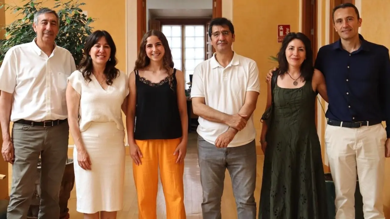El Gobierno de Castilla-La Mancha pone en valor que la alumna con mejor nota en la PAU de la región elija estudiar en la UCLM