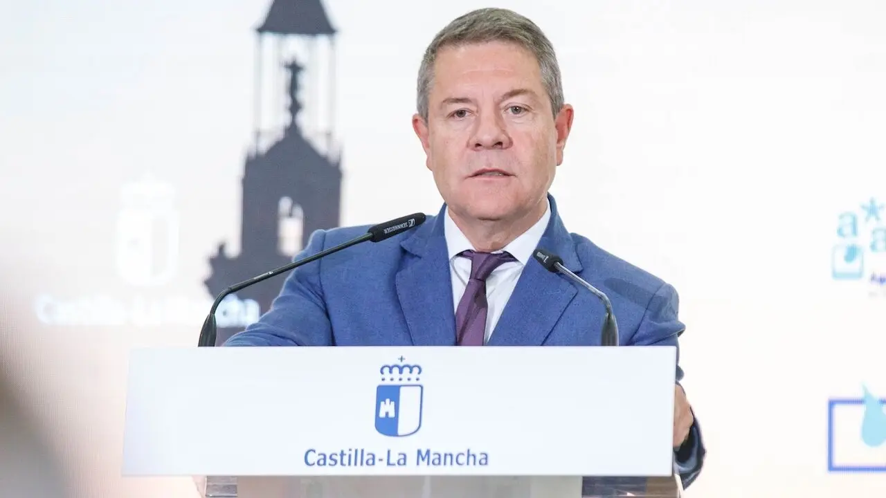 El presidente de Castilla-La Mancha, Emiliano García-Page, ha inaugurado este lunes en Montearagón (Toledo), las estaciones depuradoras de aguas residuales de Cebolla, Mesegar de Tajo y Montearagón