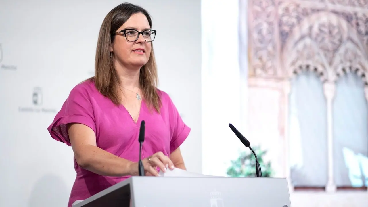 La consejera portavoz del Gobierno de Castilla-La Mancha, Esther Padilla, ha informado en rueda de prensa de los asuntos del Consejo de Gobierno