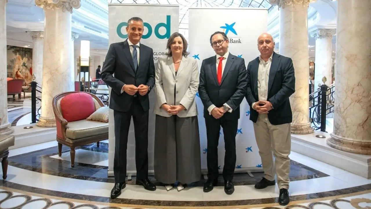 La consejera de Economía, Empresas y Empleo, Patricia Franco, ha inaugurado en Toledo la jornada de la Asociación para el Progreso de la Dirección sobre ‘Operaciones corporativas en la empresa familiar’