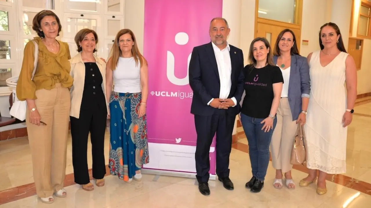 Comparten en la UCLM cómo introducen la perspectiva de género en trabajos de investigación