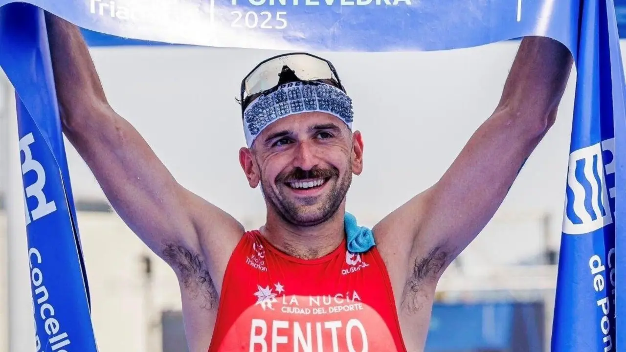 Antonio Benito revalida en Pontevedra título mundial de triatlón larga distancia
