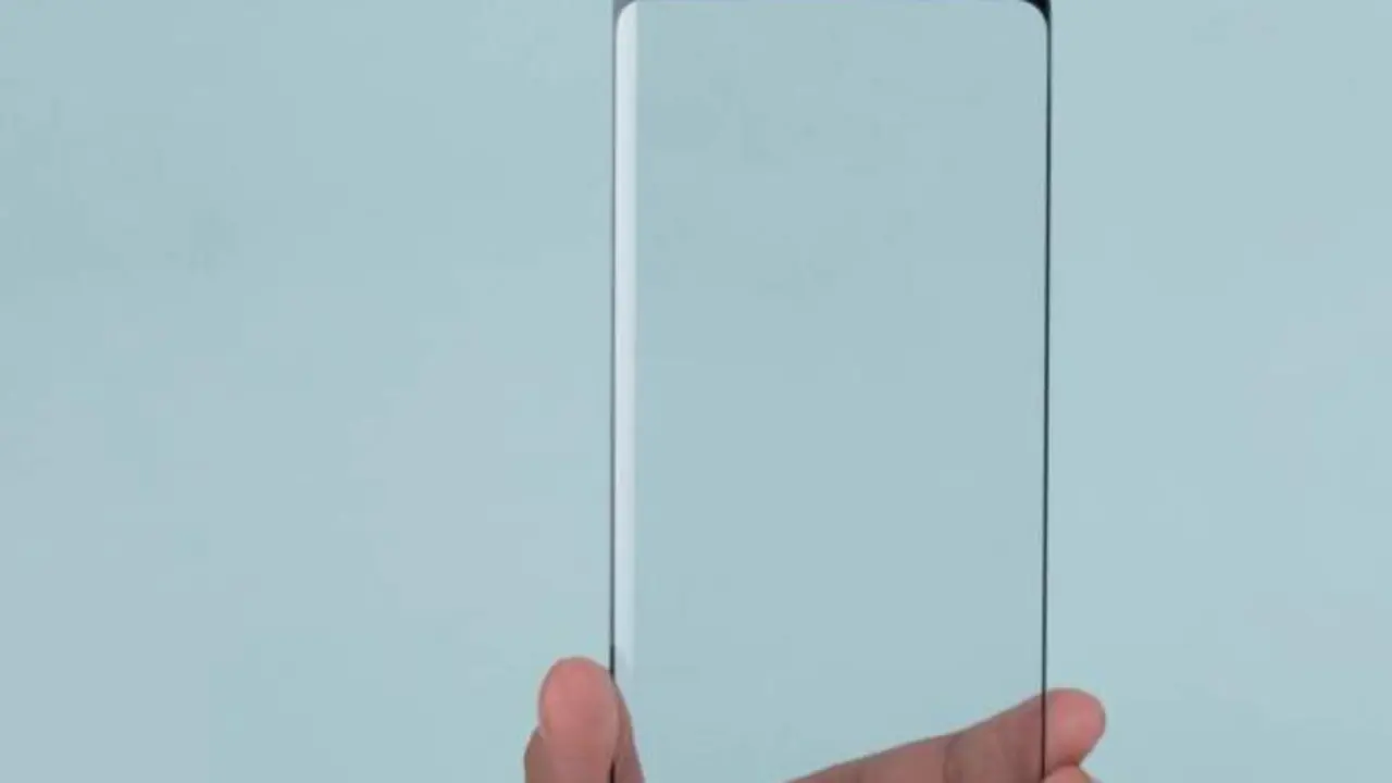El error que casi le vacía la cuenta: todo por querer poner un protector de pantalla