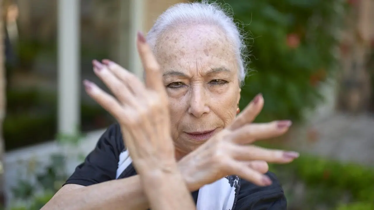 Cristina Hoyos, emocionada por recibir el reconocimiento del mundo del teatro