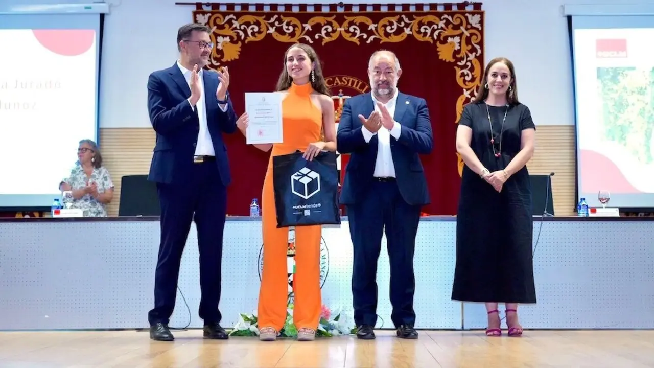 La Junta y la UCLM reconocen al alumnado con mejores resultados en la PAU