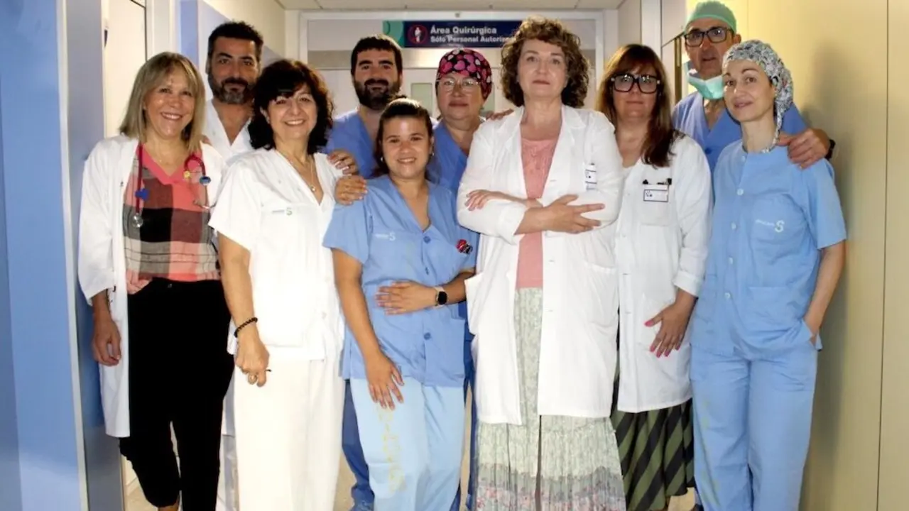 El Hospital de Alcázar de San Juan (Ciudad Real) humaniza el parto quirúrgico al permitir acompañantes en cesáreas