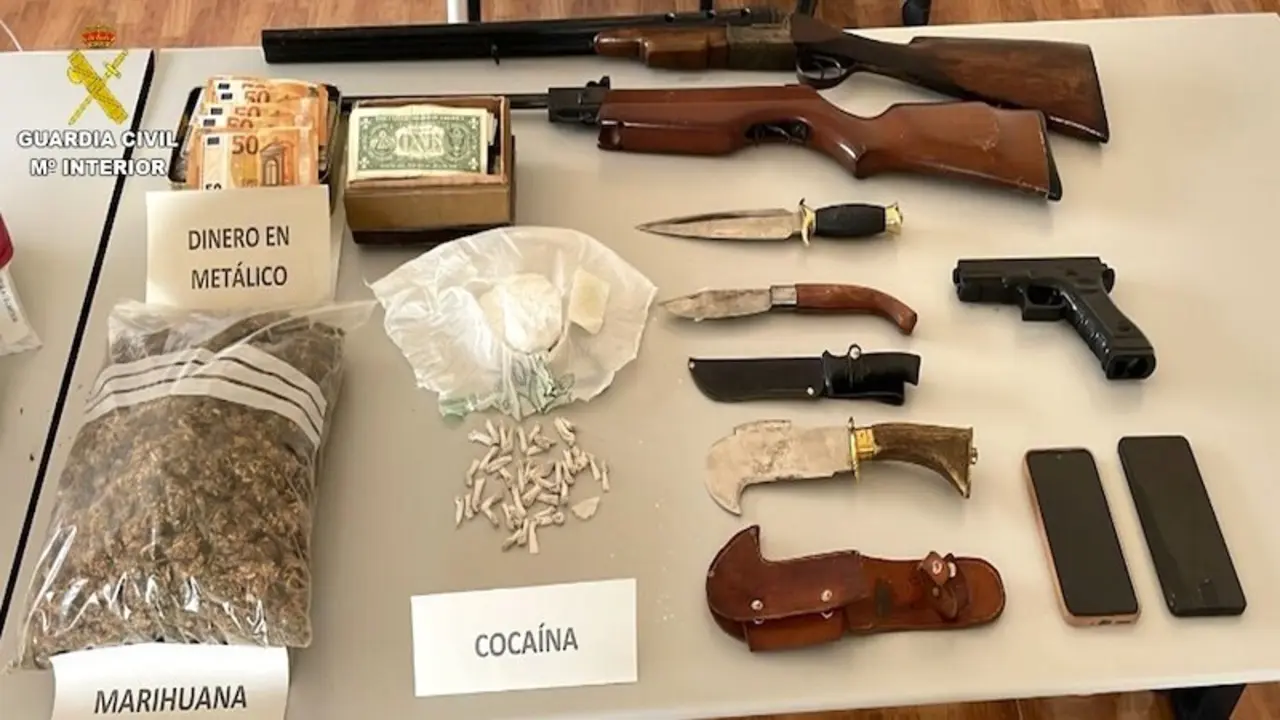 Tres hombres detenidos por tráfico de drogas en la comarca del Campo de Montiel
