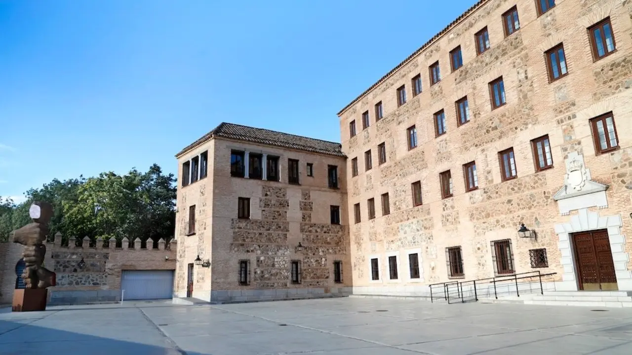 En la imagen de archivo el Convento de San Gil de Toledo, sede de las Cortes de Castilla-La Mancha