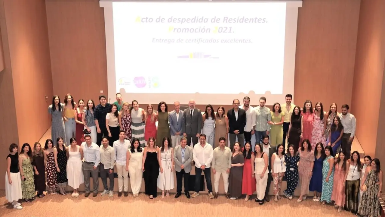 Acto de entrega de certificados a los 55 residentes de cuarto curso que este año finalizan su formación en el Área Sanitaria de Toledo