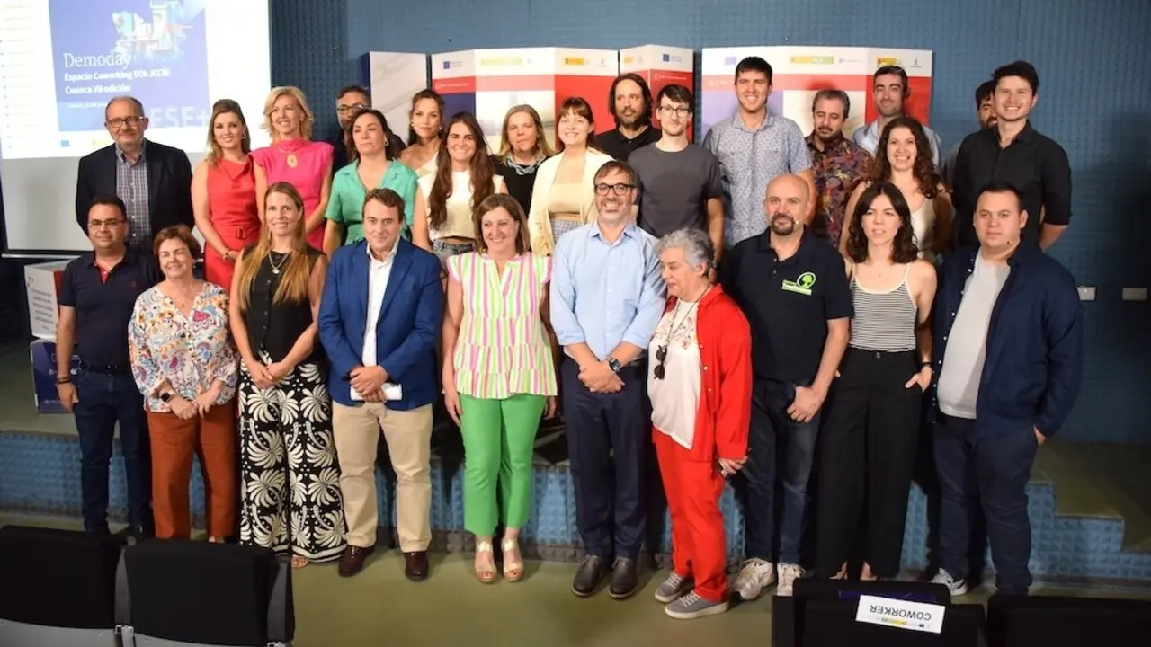 La consejera de Economía, Empresas y Empleo, Patricia Franco, ha asistido a la jornada Demoday del Coworking de Cuenca, en la Delegación Provincial de Hacienda y Administraciones Públicas