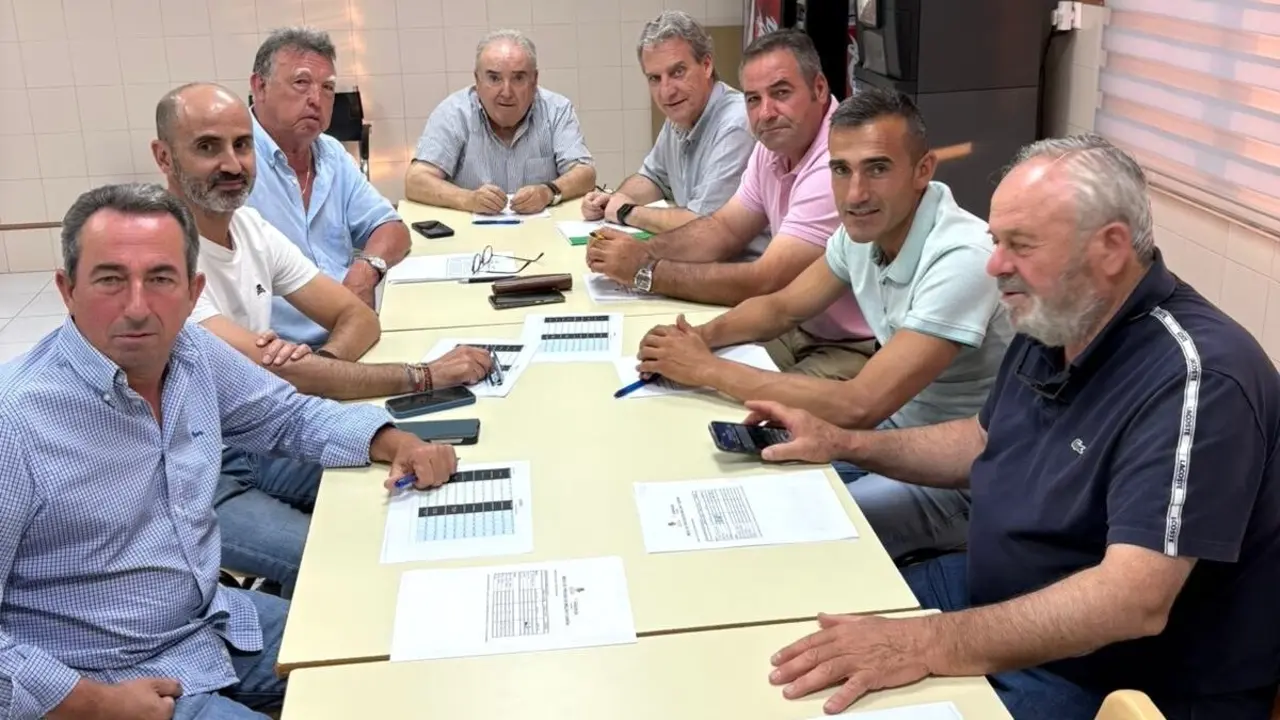 En la imagen un instante de la primera sesión de la temporada de la Mesa de Precios de Melón y Sandía de la Lonja Agropecuaria Hortofrutícola de Castilla-La Mancha