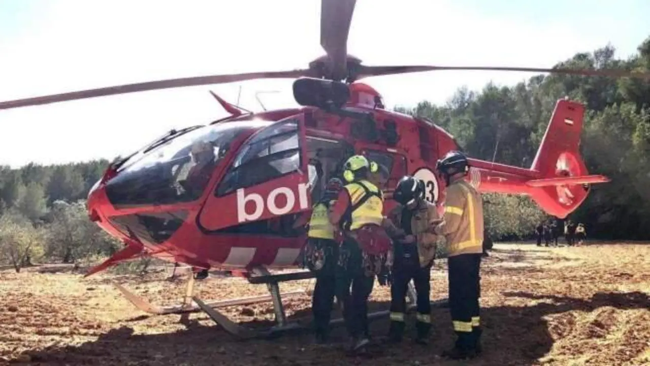 Doble rescate con helicóptero en una hora: un ciclista y un montañero heridos
