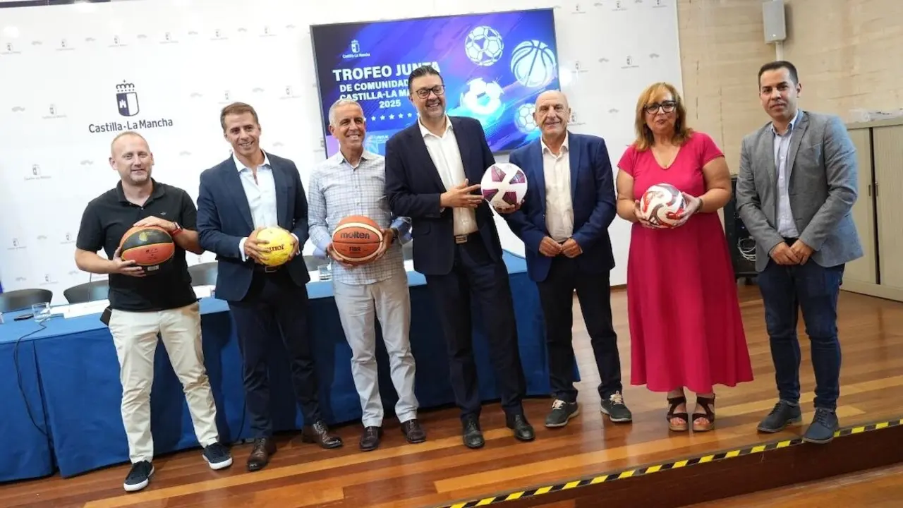 El consejero de Educación, Cultura y Deportes, Amador Pastor, ha presentado el XXIV Trofeo Junta de Comunidades de Castilla-La Mancha