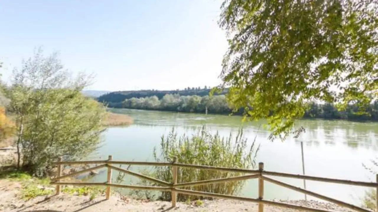 Muere ahogado un joven de 30 años al caer al río cuando estaba con unos amigos