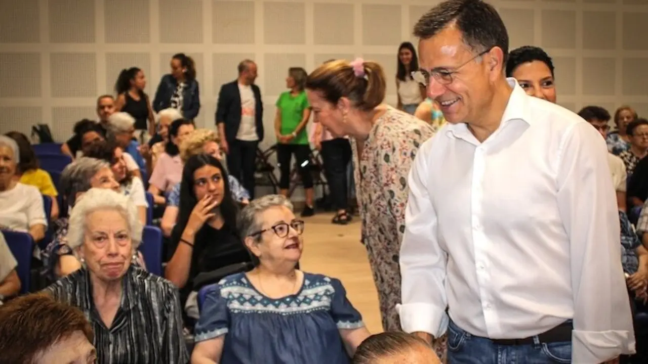 Un total de 25 asociaciones de mayores recibirán ayudas del Ayuntamiento de Albacete para actividades socioculturales y de promoción del envejecimiento activo