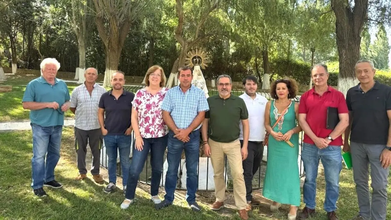 El Gobierno regional concede una ayuda del 90% de la inversión para mantener los regadíos tradicionales de Villanueva de la Fuente y Santa Cruz de los Cáñamos