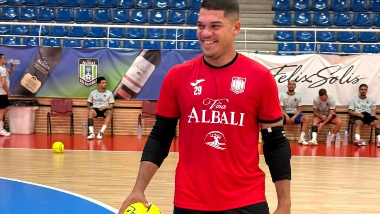 El Viña Albali Valdepeñas completa su portería con la incorporación del brasileño Vandeson Silva