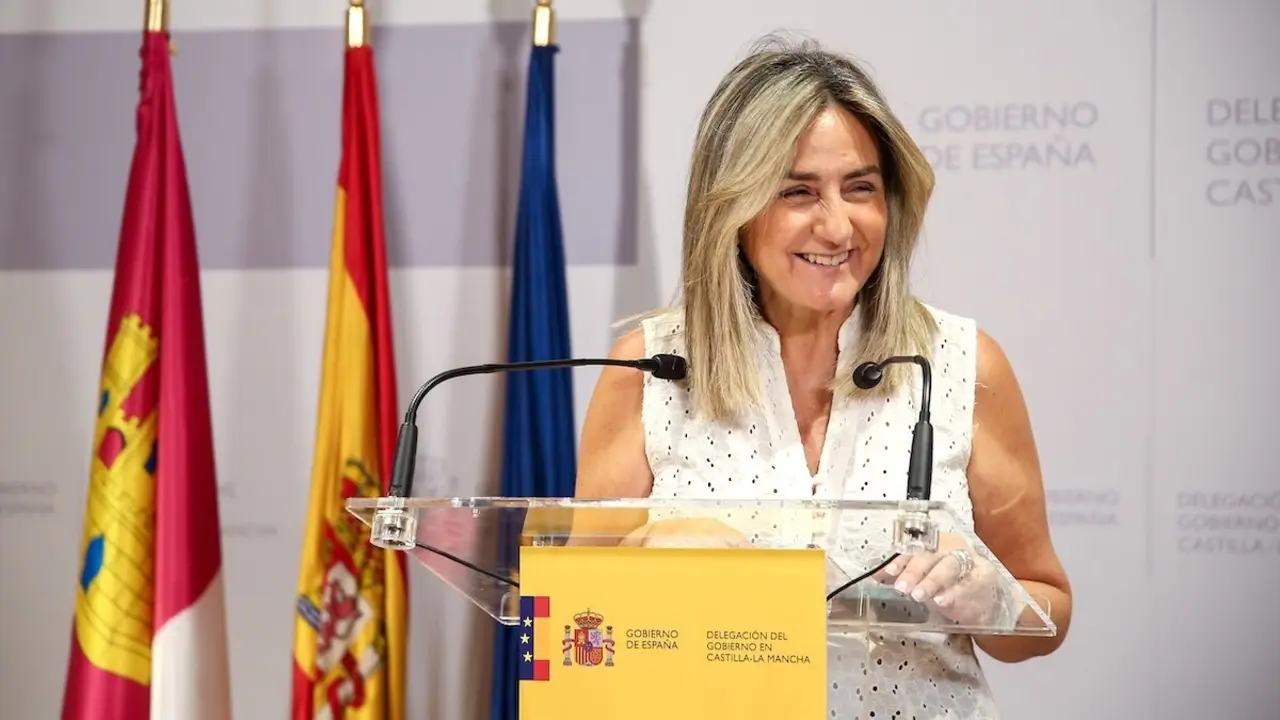 La delegada del Gobierno en Castilla-La Mancha, Milagros Tolón, ha informado en rueda de prensa de los Incentivos Regionales que el Gobierno ha concedido a empresas de la región