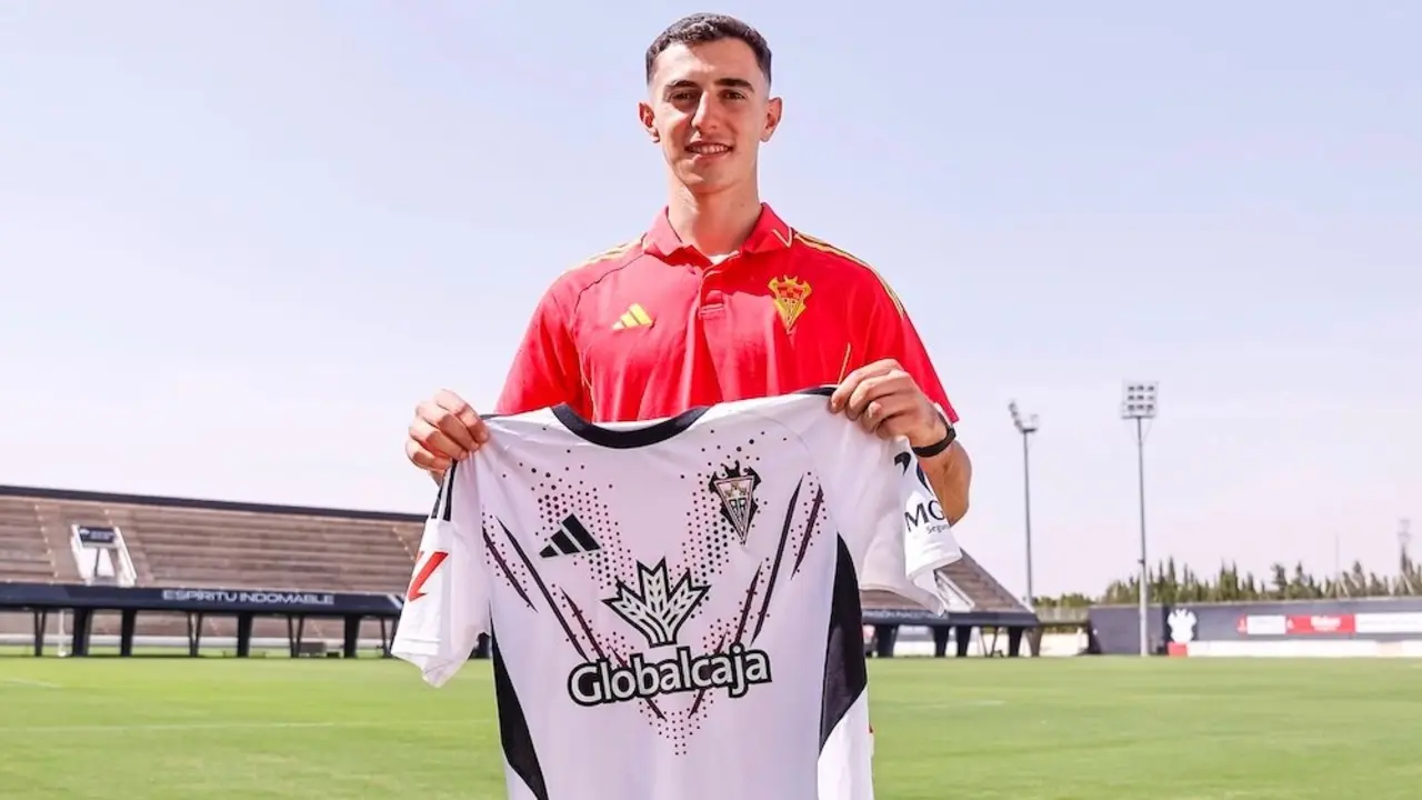 Antonio David, centrocampista del filial del Real Madrid, ficha por el Albacete
