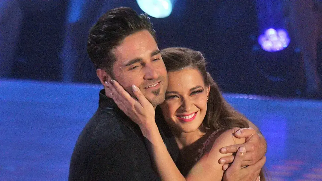 En la imagen de archivo David Bustamante junto a Yana Olina