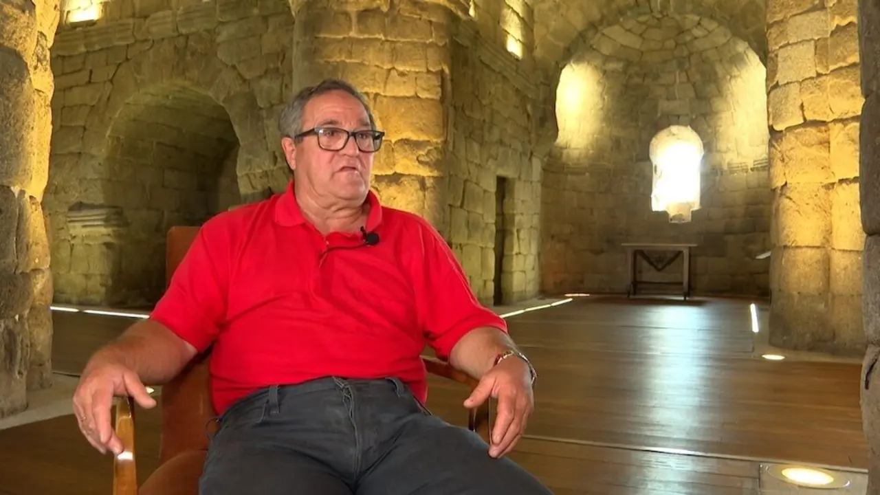 Luis García-Page, el pintor que habla con las piedras y perpetúa el patrimonio y a las gentes de San Martín de Montalbán (Toledo)