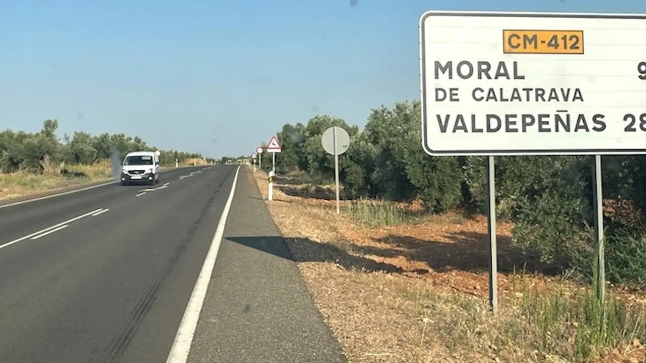 Investigado el conductor de un coche que colisionó con un ciclista en la CM-412