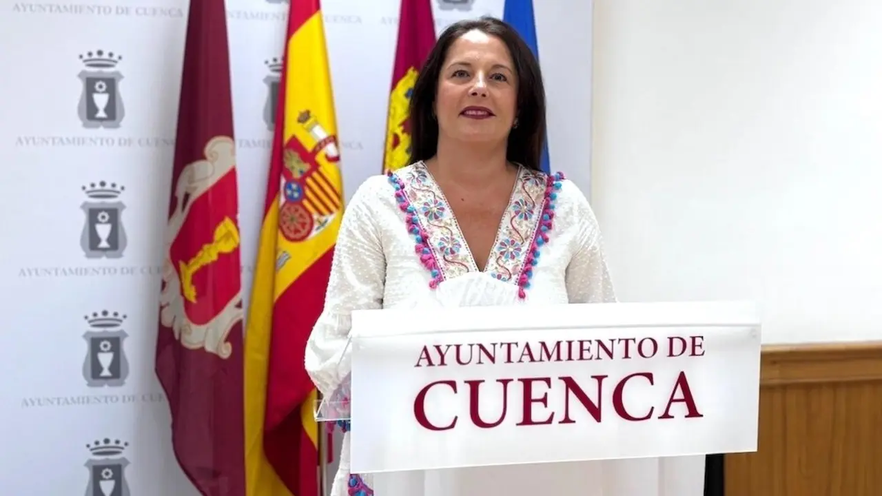 La portavoz del equipo de Gobierno del Ayuntamiento de Cuenca, Saray Portillo, ha informado en rueda de prensa de los asuntos de la Junta de Gobierno Local