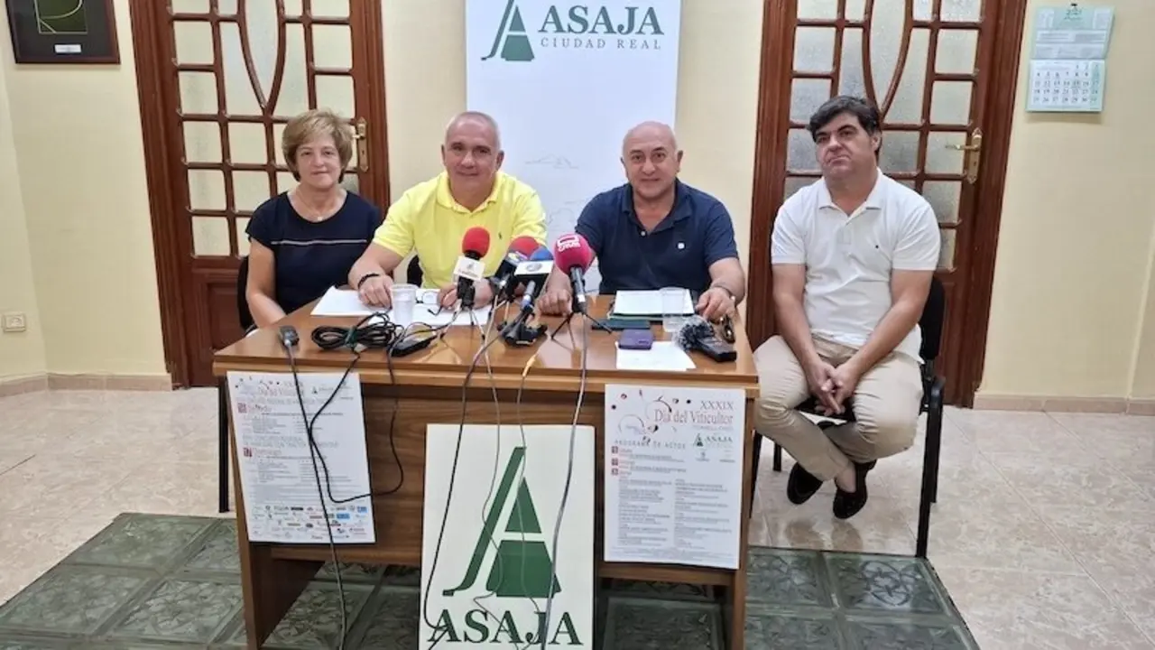Asaja Tomelloso presenta el programa para celebrar el ‘Día del Viticultor 2025’