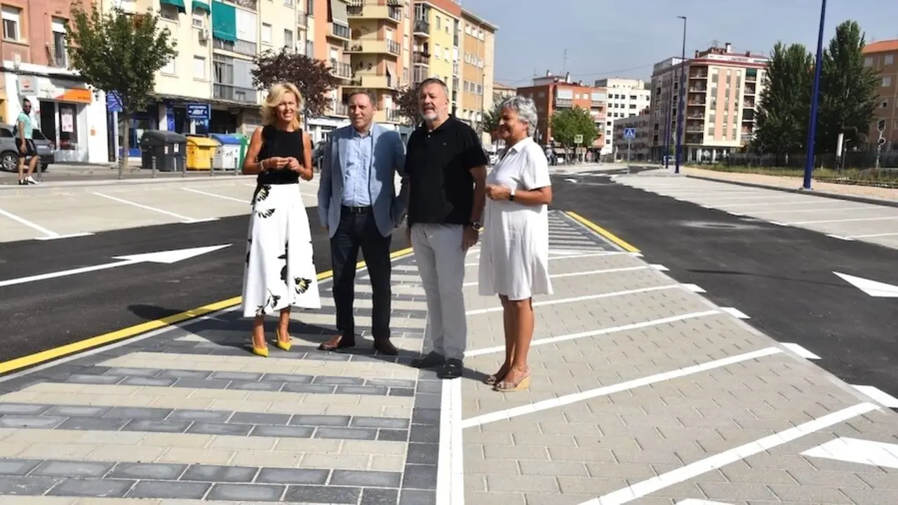 Inaugurado el primero de los aparcamientos en los terrenos de Adif con 53 plazas