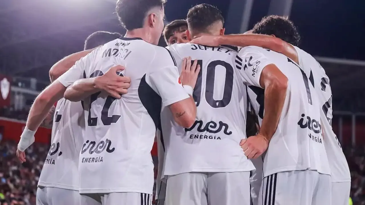 Almería y Albacete Balompié firman un trepidante 4-4 en un partido de ida y vuelta