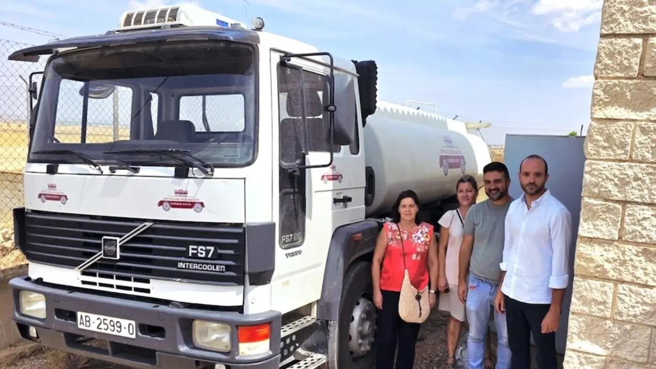 La Diputación de Albacete garantiza el agua potable con cubas en diez municipios