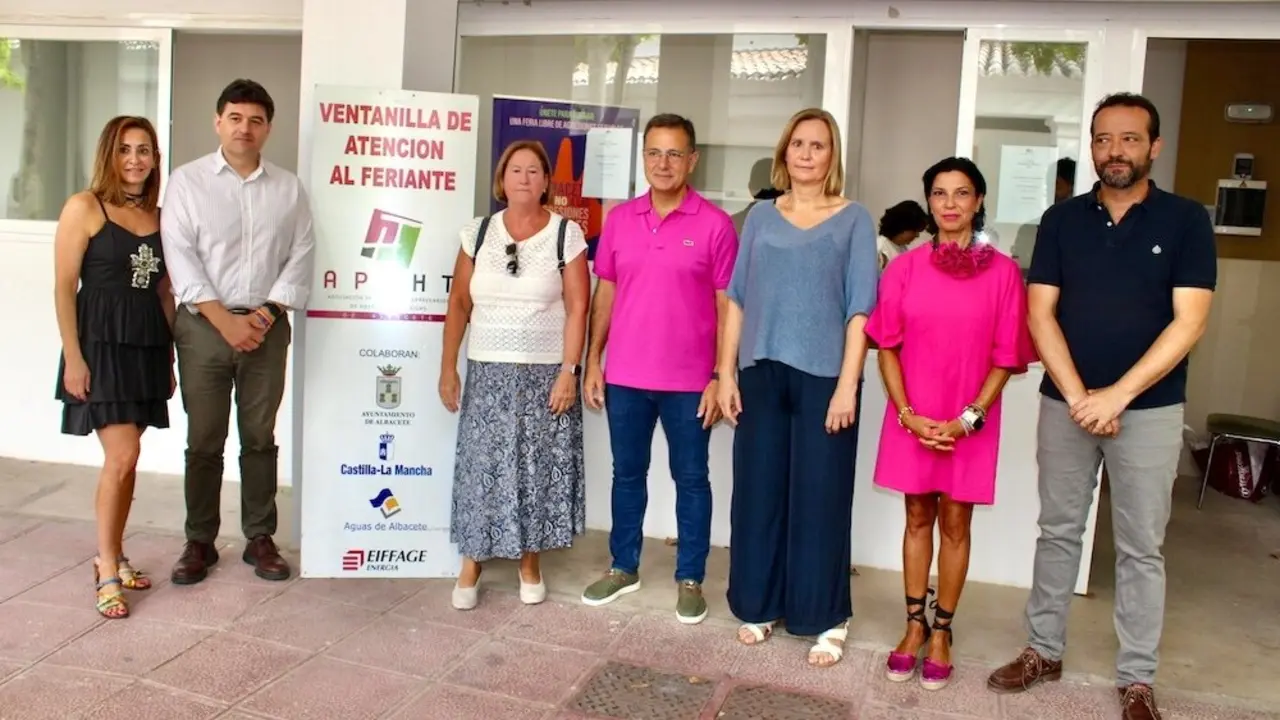 La Oficina de Atención al Feriante de Albacete, a disposición de 350 empresarios