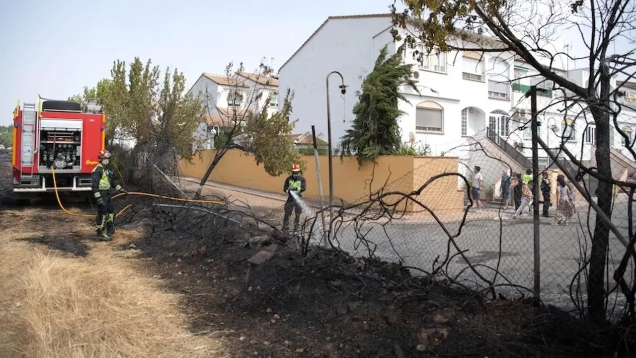 Controlado un incendio de pasto en Ciudad Real que ha obligado a evacuar varias viviendas - EP/Eusebio García del Castillo