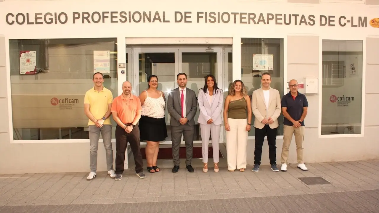 La nueva Junta de Gobierno del Coficam toma posesión con el reto de reforzar la fisioterapia