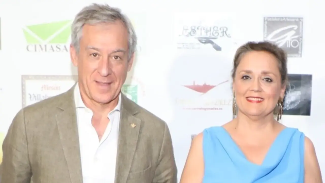 El presidente de Eurocaja Rural, Javier López Martín, acompañó a la alcaldesa de La Puebla de Montalbán (Toledo), Soledad de Frutos del Valle, con motivo de la celebración de la XXVII Edición del Festival Celestina - La España de Rojas