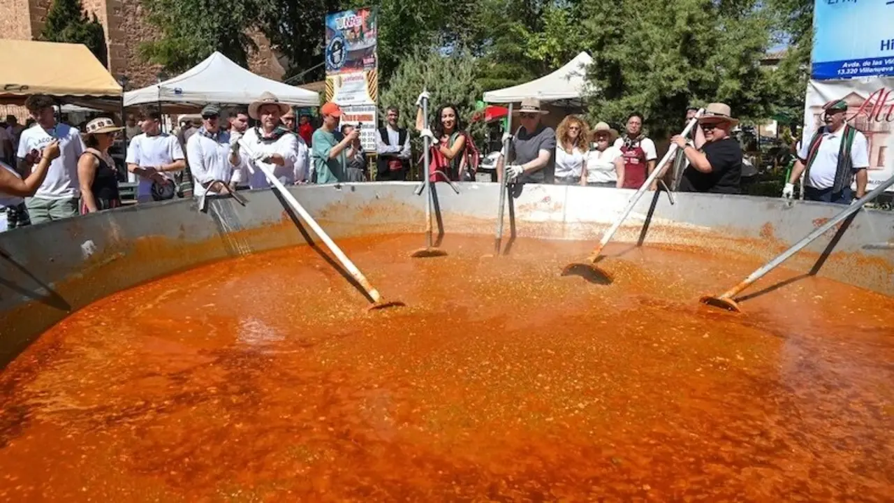 Villanueva de los Infantes (Ciudad Real) reivindica las tradiciones con su Fiesta del Pimiento