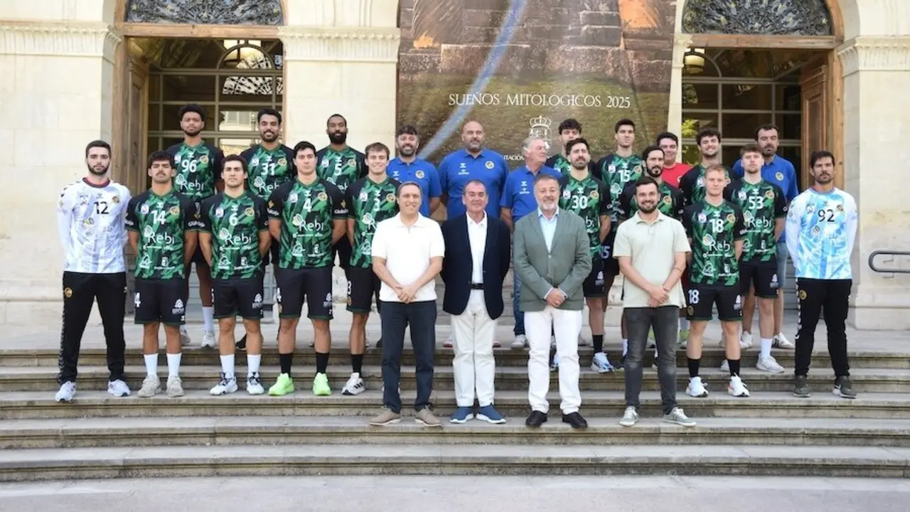 El Rebi Cuenca presenta sus nuevas equipaciones en los jardines de la Diputación