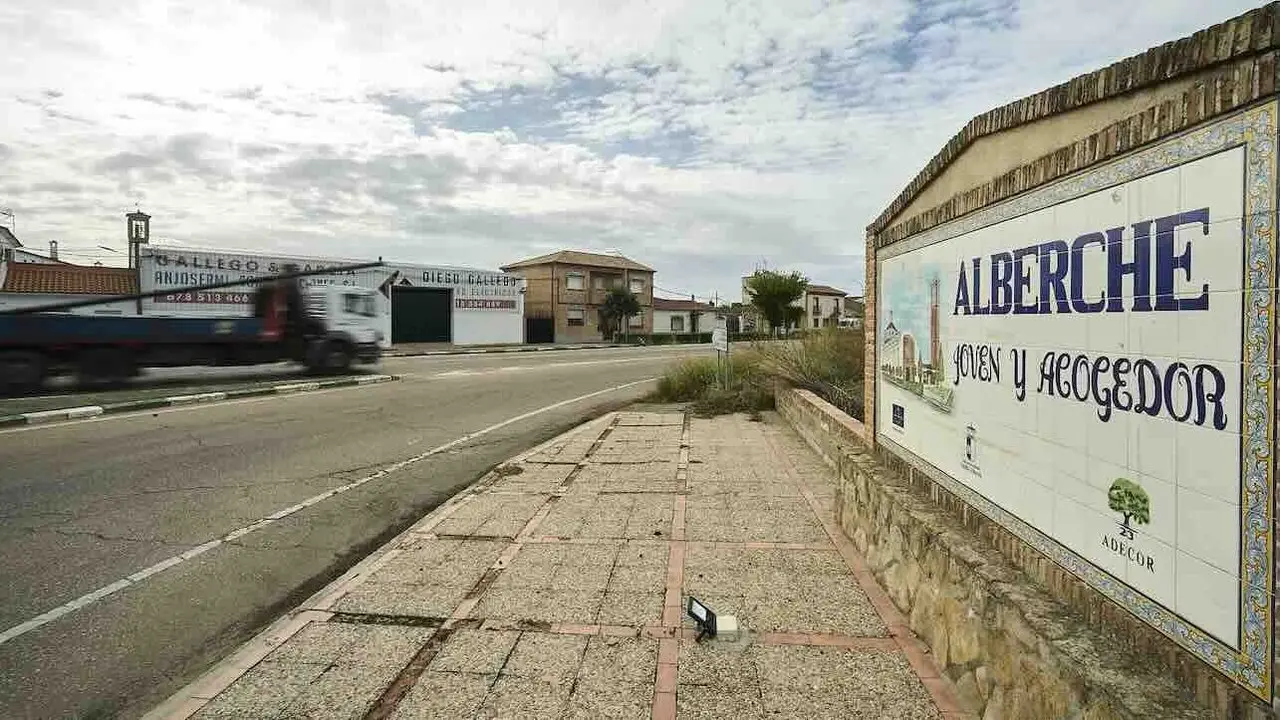 Imagen de archivo de la localidad de Alberche del Caudillo (Toledo) - EFE/Manu Reino