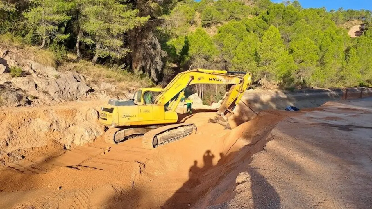 La Confederación Hidrográfica del Tajo finalizará este mes las obras de reparación del trasvase