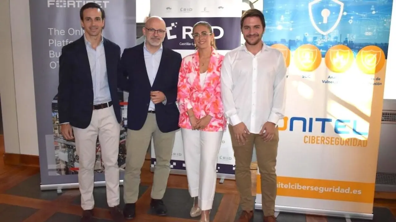 La directora general de Infraestructuras de las Telecomunicaciones y Ciberseguridad, Lola Higuera, durante la inauguración del evento ‘NIS2 y ENS: Elevando la Ciberresiliencia del Ecosistema’, que se ha celebrado en el Centro Regional de Innovación Digital (CRID)
