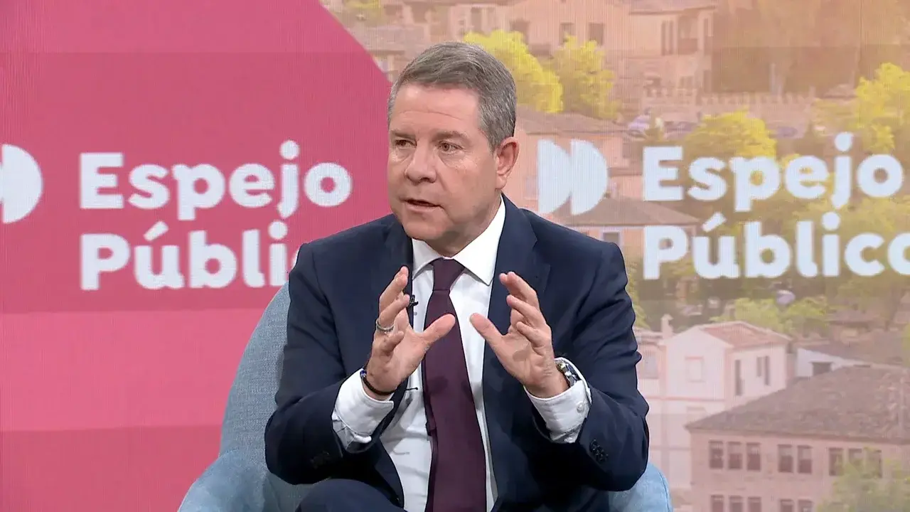 El presidente de Castilla-La Mancha, Emiliano García-Page, en un momento de la entrevista en Antena 3