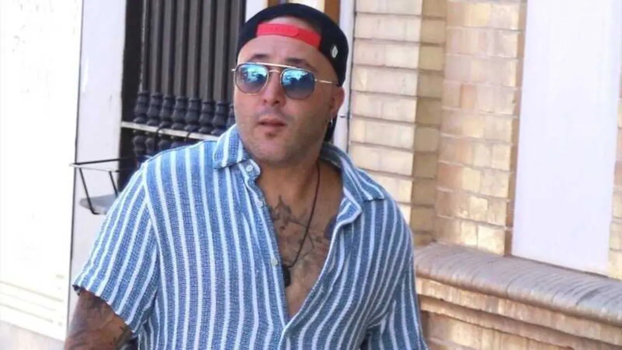 Kiko Rivera en el punto de mira: los vecinos hablan de sus "adicciones y fiestas"