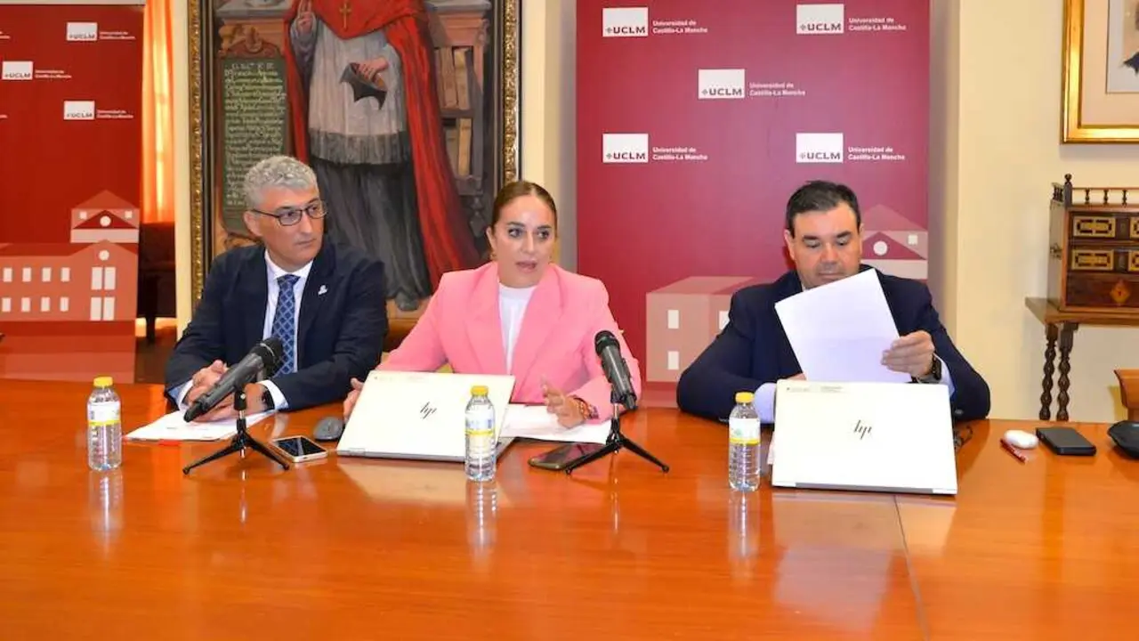 La UCLM consolida la tendencia al alza de la matrícula de grado de primer curso y bate récord con casi el 105 % de ocupación de las plazas ofertadas.