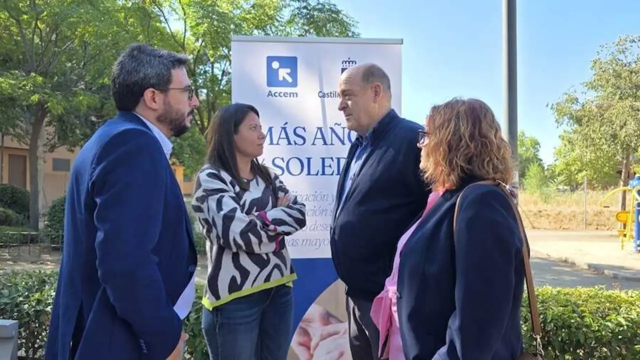 La consejera de Bienestar Social de Castilla-La Mancha, Bárbara García Torijano, ha participado en la jornada sobre soledad no deseada organizada por la organización sin ánimo de lucro Accem