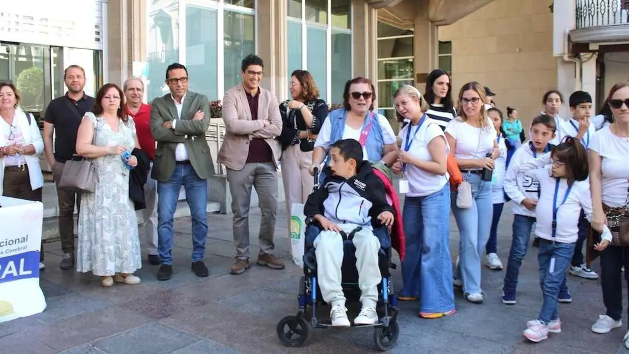 Las familias de personas con parálisis cerebral piden una estrategia para garantizar derechos