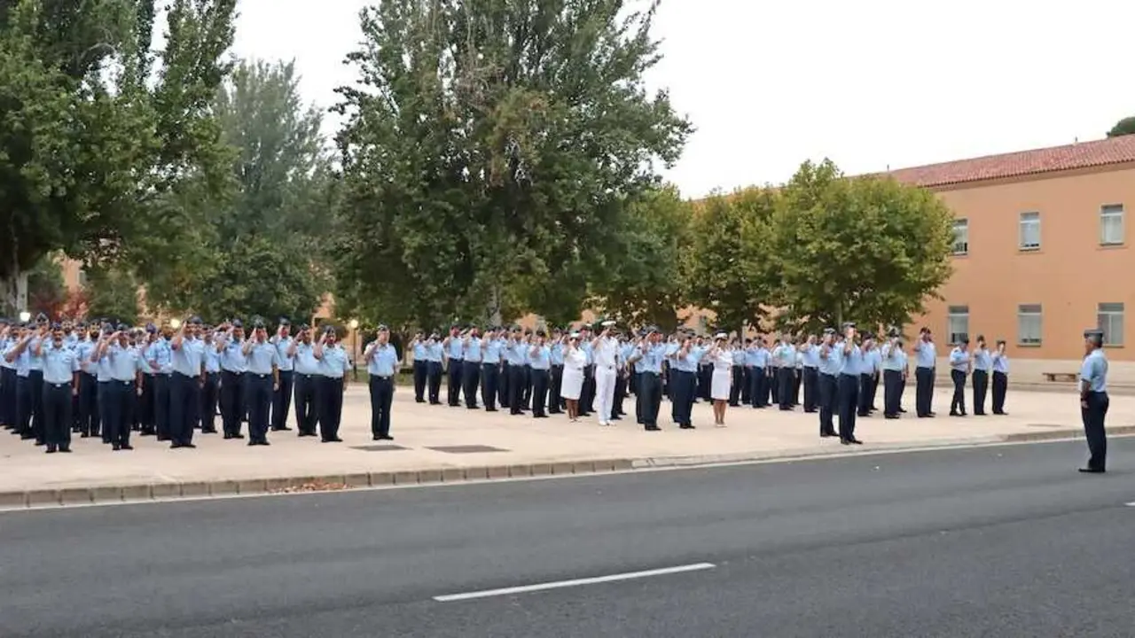El Ala 14 de Albacete conmemora la creación hace 86 años del Ejército del Aire