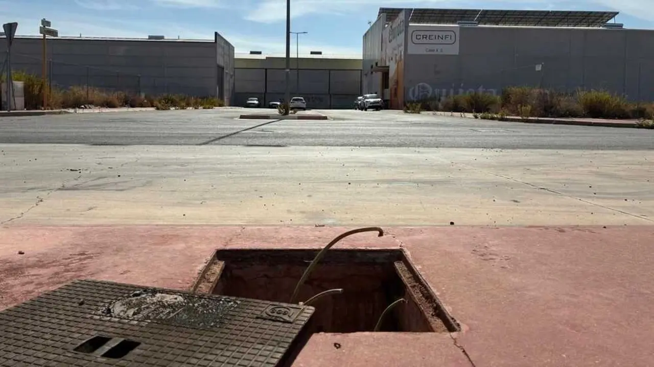Empresarios del polígono Campollano de Albacete denuncian robo de cable cobre en alumbrado